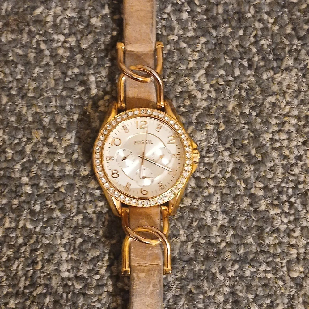 Fossil ES 3466 Rise gold rinestone chronograph women's watch tan leather…